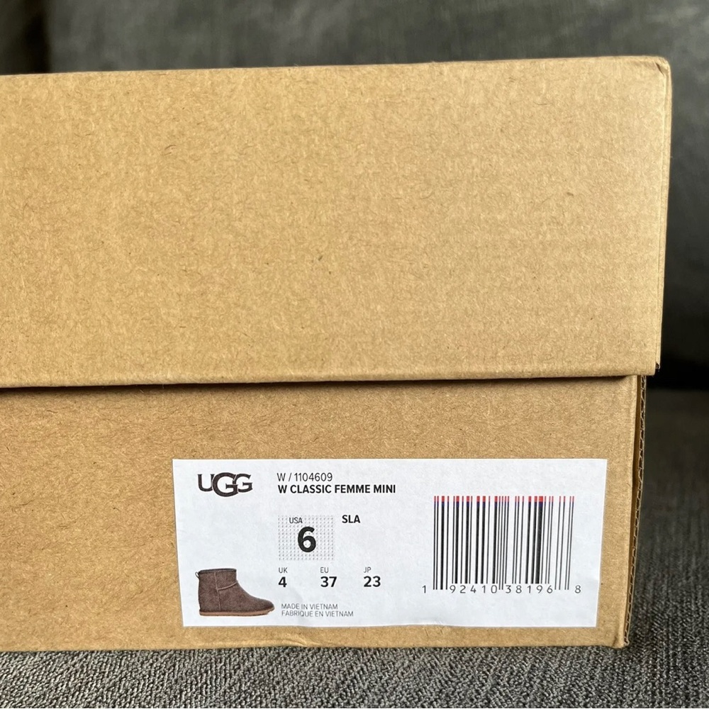 UGG Classic Femme Miniwedge Boots in Brown Size UK 4 (USA 6) NEW/NEVER WORN - Picture 7 of 8